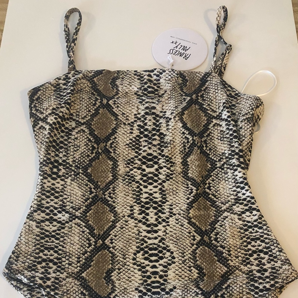 Princess Polly brand new with tags Vinny snake print bodysuit size 4